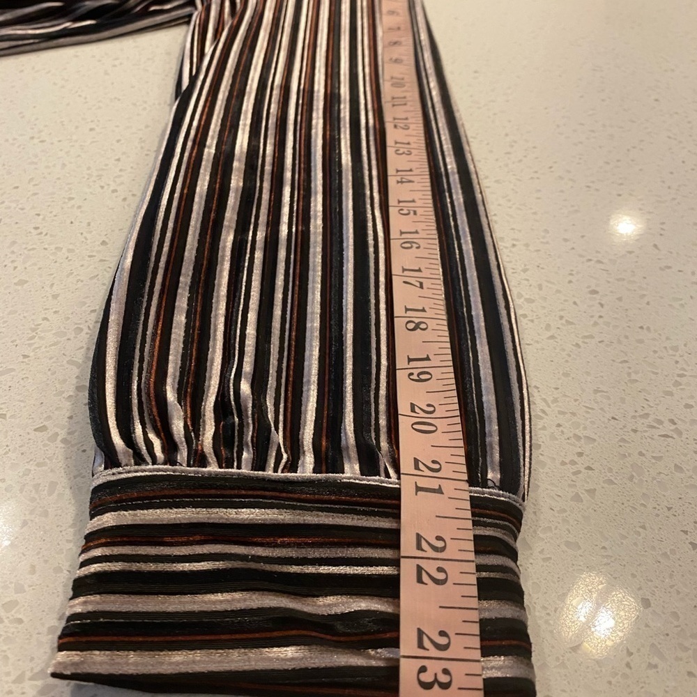 The Korner Velvet Striped Mock Neck Top Small NWT Black Burgundy Silver - Picture 5 of 13